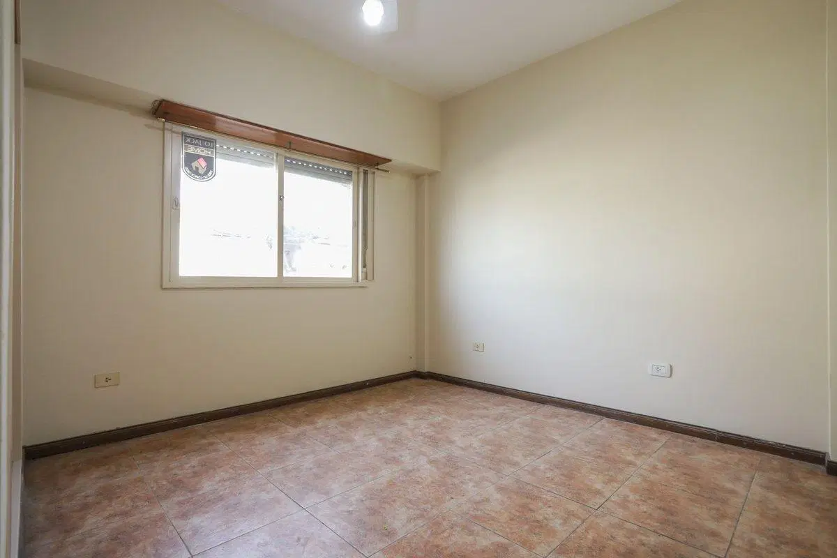 VENTA DEPARTAMENTO 3 AMBIENTES 8