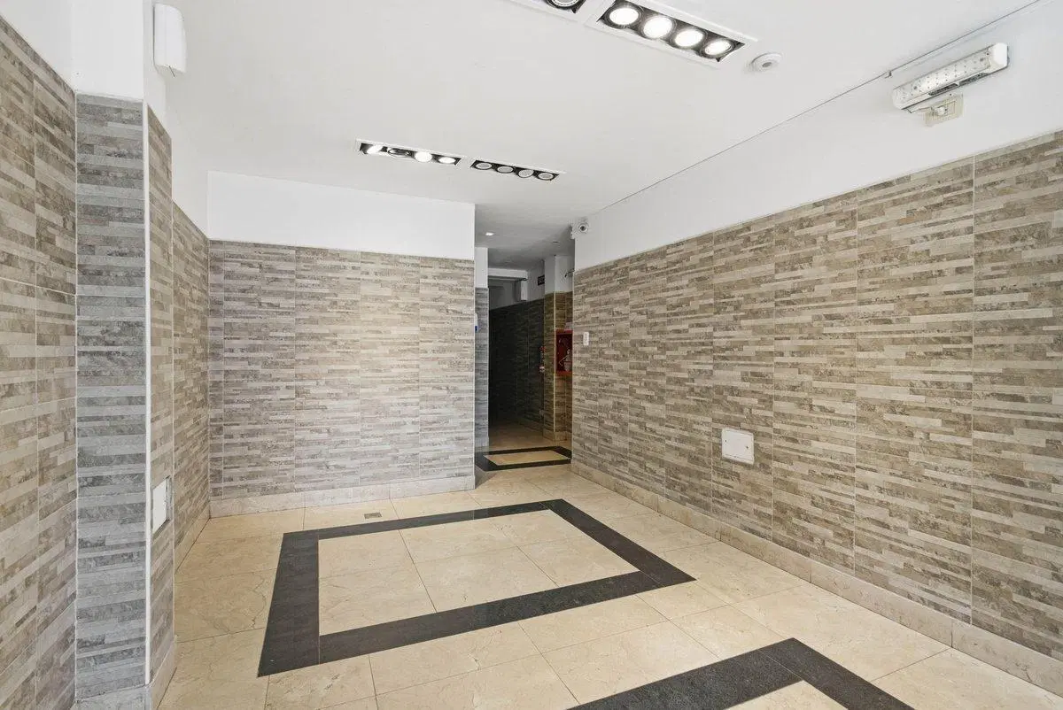 VENTA DEPARTAMENTO 2 AMBIENTES A PASOS DEL SUBTE 3