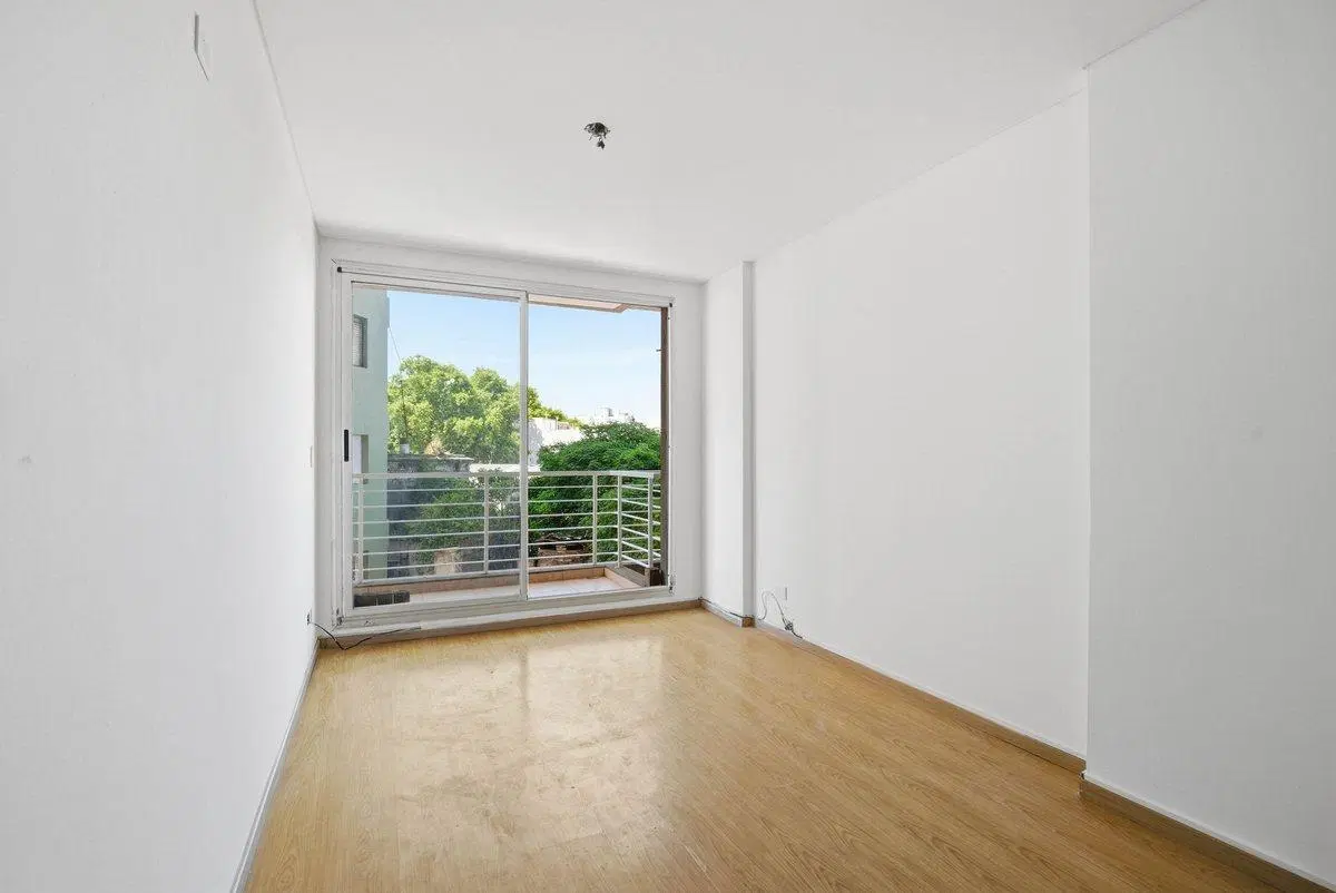 VENTA DEPARTAMENTO 2 AMBIENTES A PASOS DEL SUBTE 5