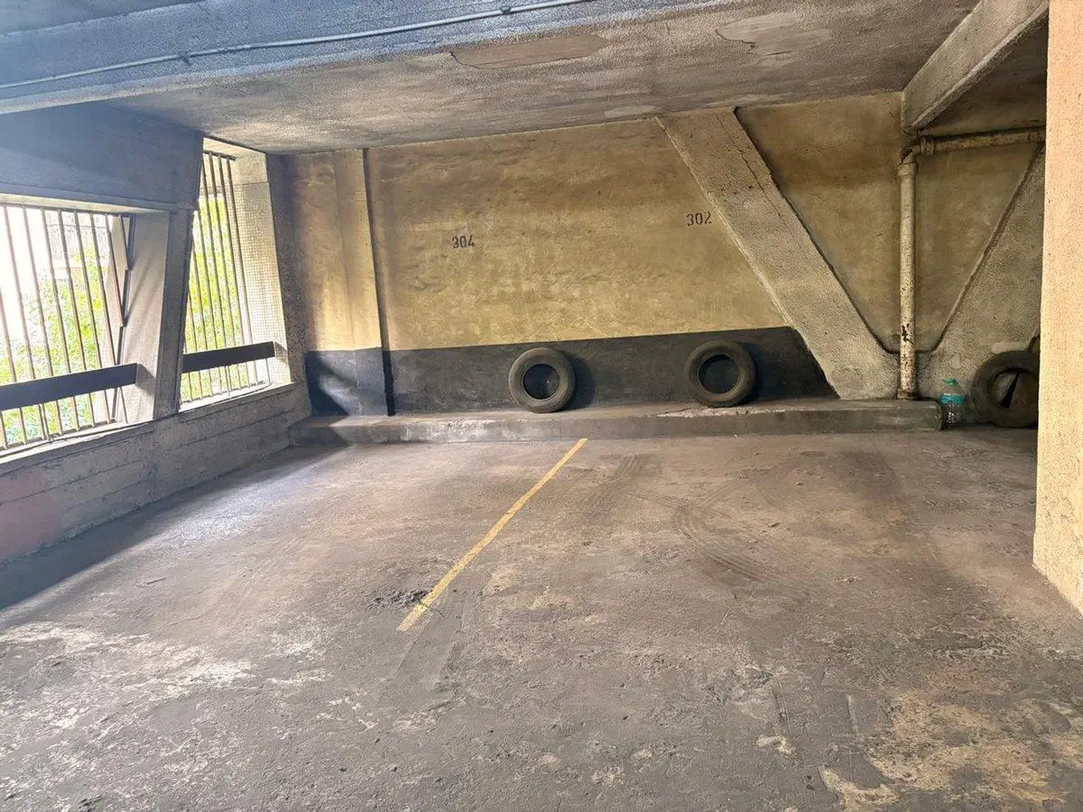 Venta Cochera Balvanera 4