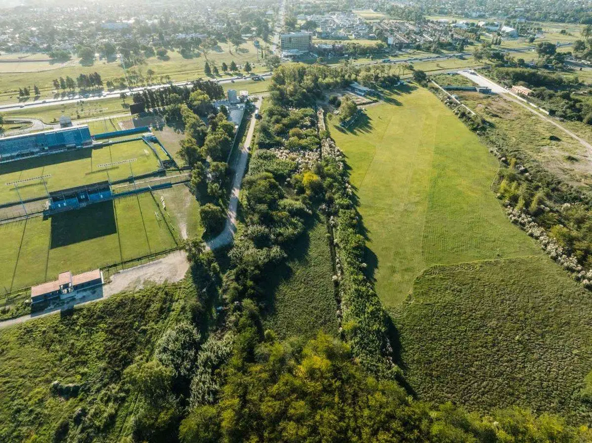 VENTA LOTE 3 HECTAREAS (29.000 M2) Sobre Autopista 4