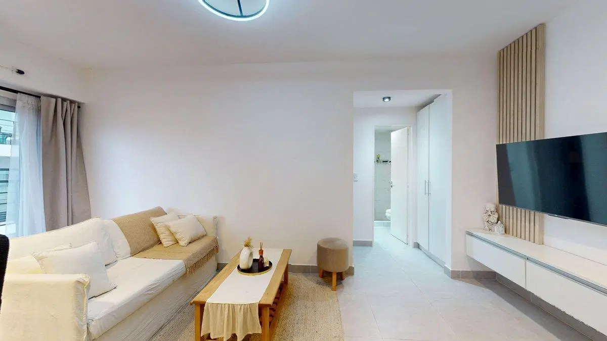 Departamento en VENTA 2 Amb CASEROS COCHERA 3