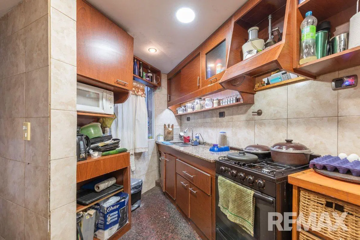 VENTA CASA A REFACCIONAR + LOCALES VILLA CRESPO 3