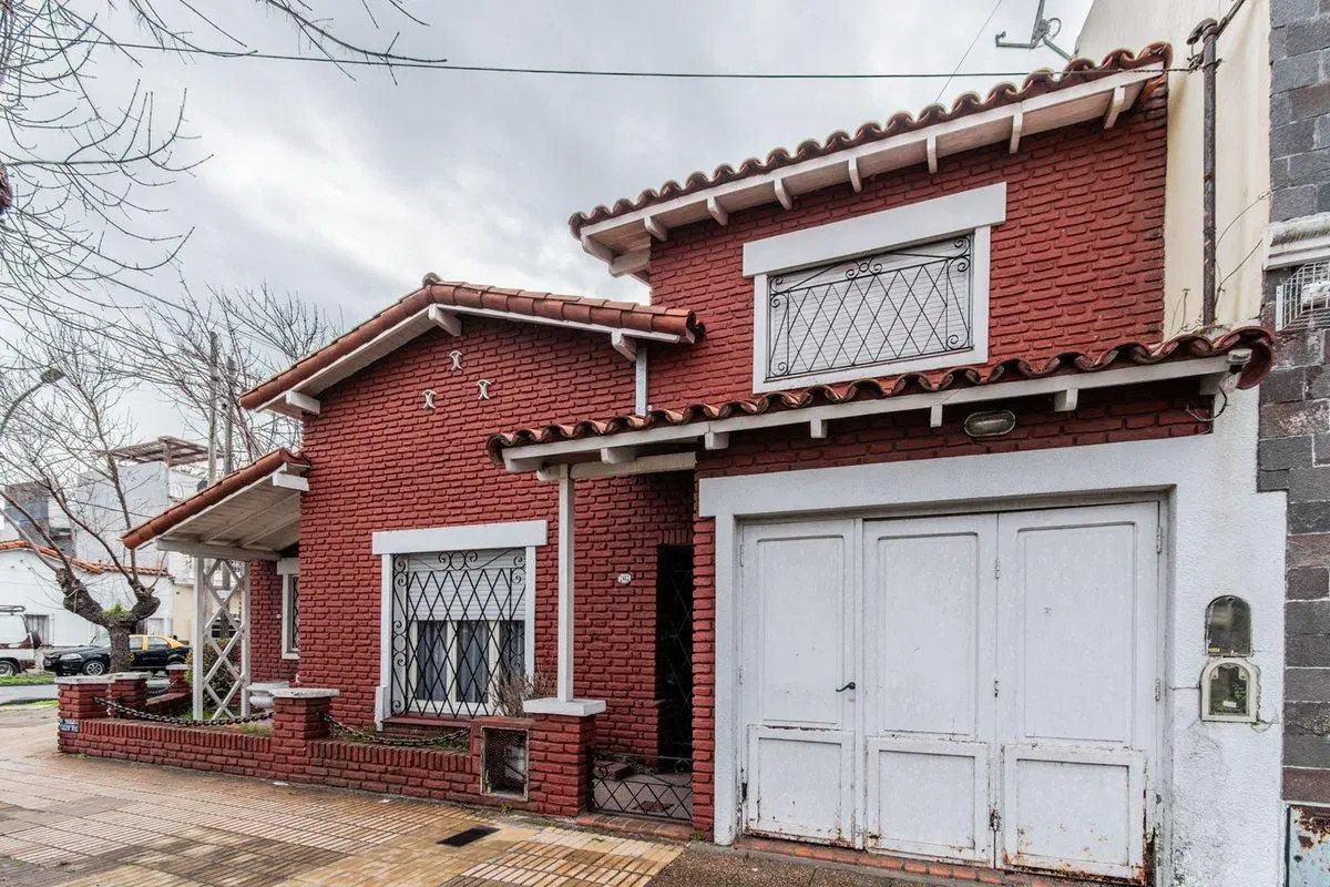 VENTA CASA 5 amb-LANUS ESTE 2