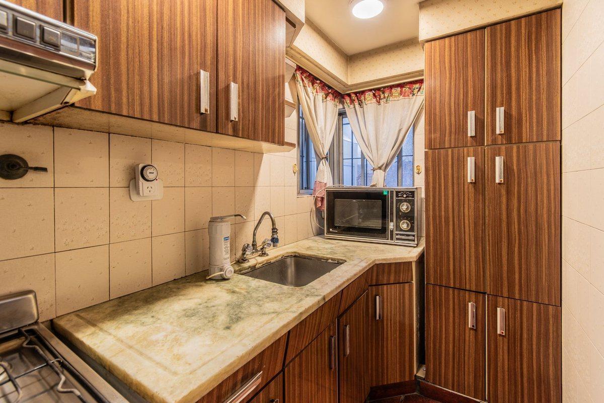 Foto de VENTA CASA 5 amb-LANUS ESTE, imagen 5