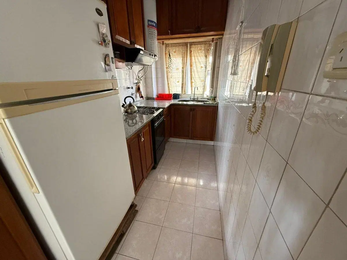 VENTA AMPLIO DPTO 3 AMB. TAPIALES C/BALCÓN CORRIDO 4