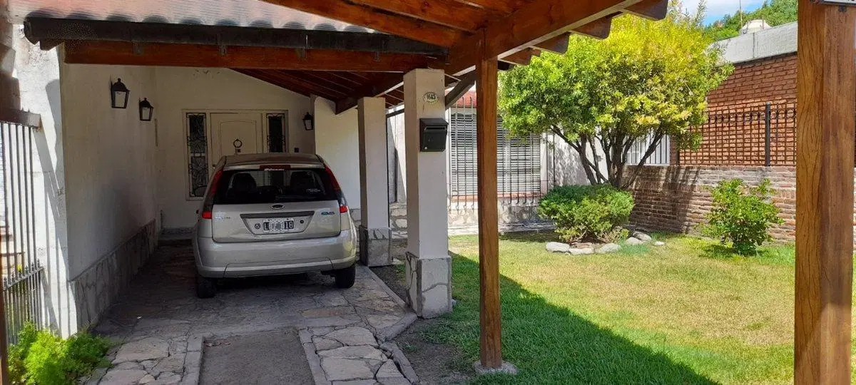 Gran Casa en venta San Antonio de Padua Merlo 4