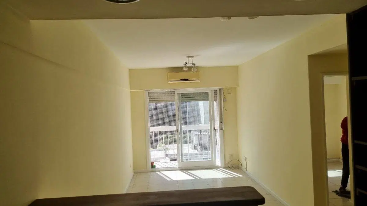 VENTA DPTO 2 AMB FTE BALCON LUMINOSO EN CABALLITO 3