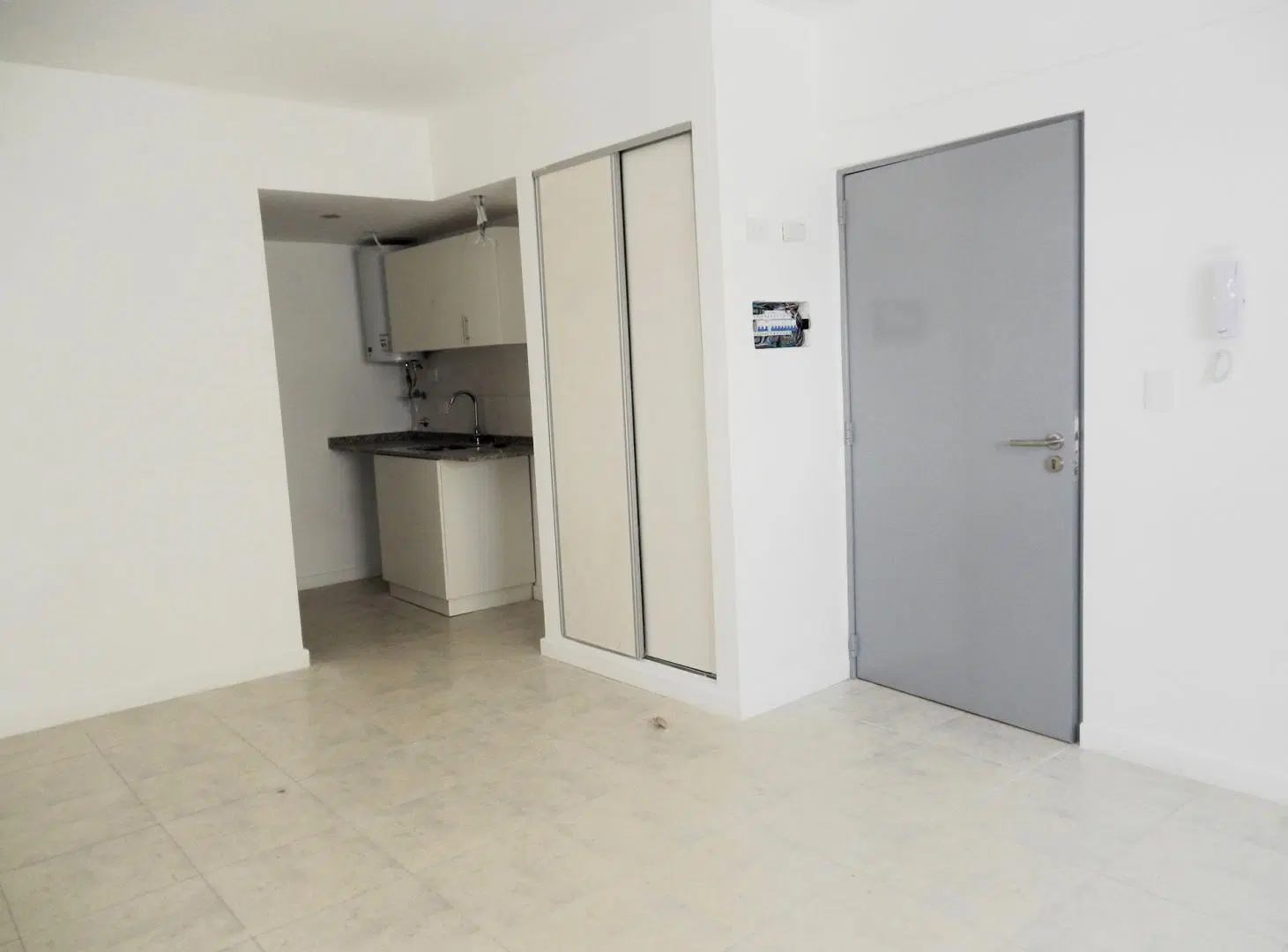 Venta a estrenar monoambiente, luminoso, apto prof 2
