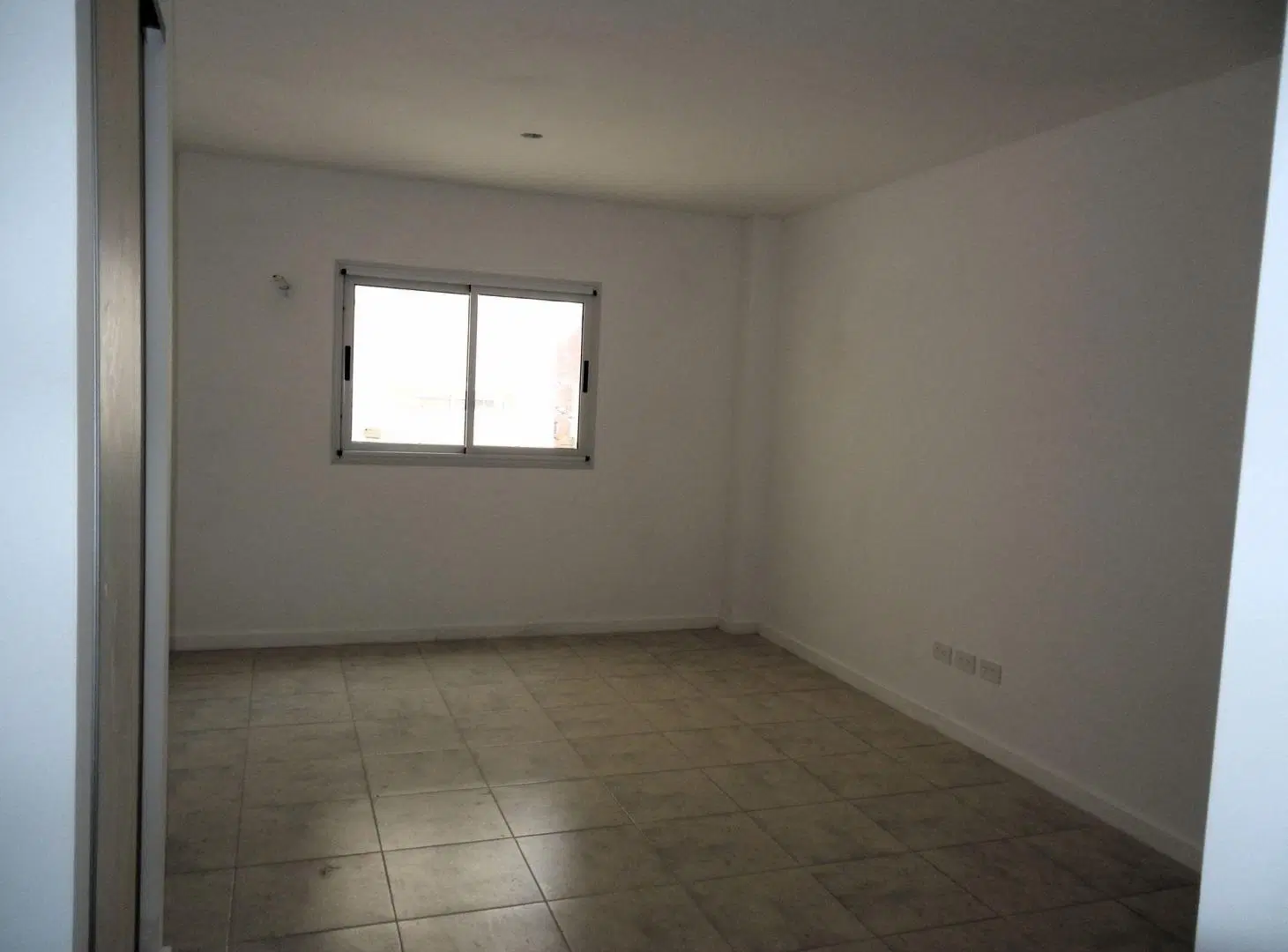 Venta a estrenar monoambiente, luminoso, apto prof 5