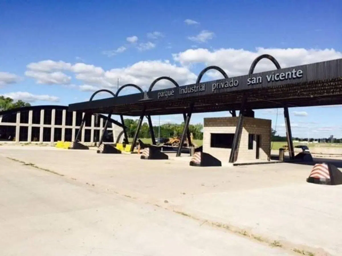VENTA TERRENO - PARQUE INDUSTRIAL SAN VICENTE 2