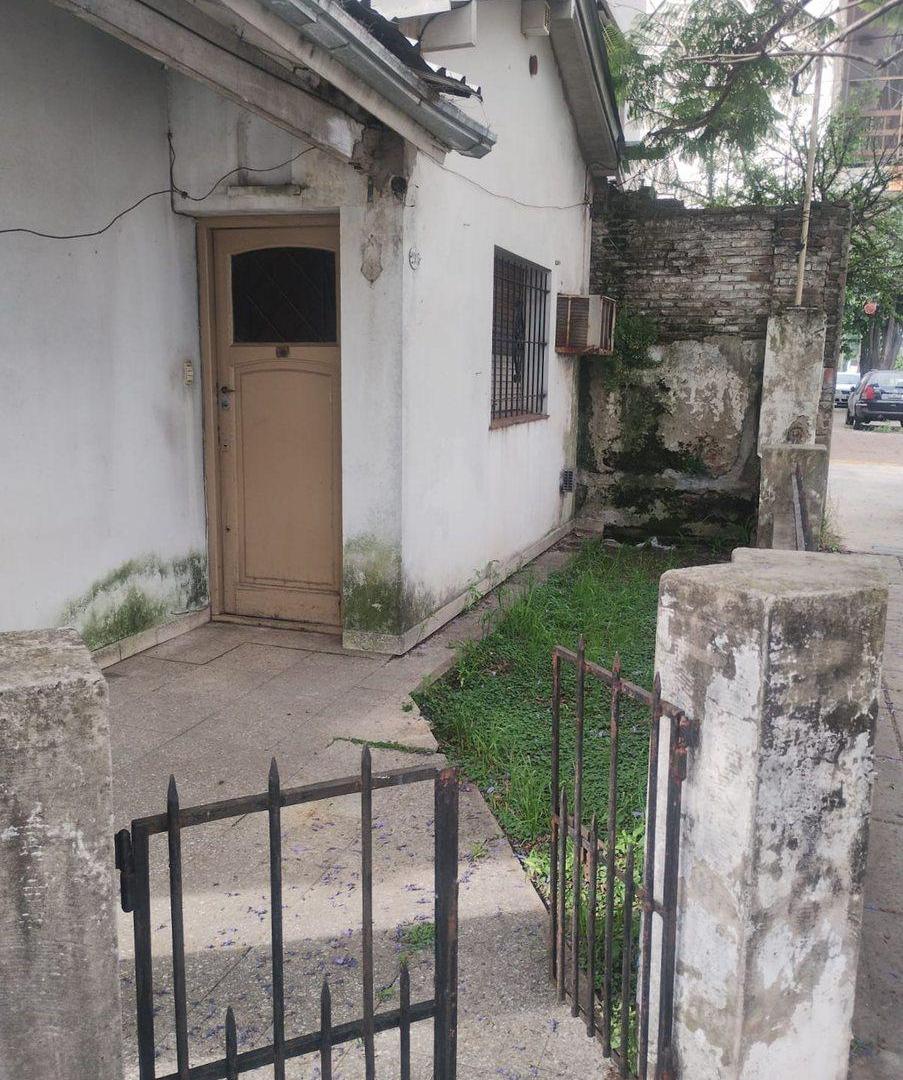 PH 5 ambientes 2 baños cochera y patio OPORTUNIDAD