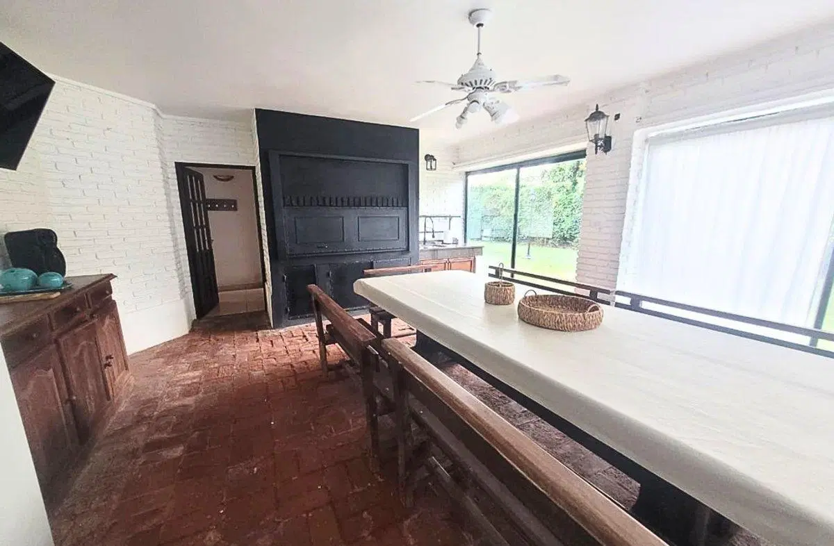 CASA 5 AMB EN DOBLE LOTE C/QUINCHO. LA MARTONA 2
