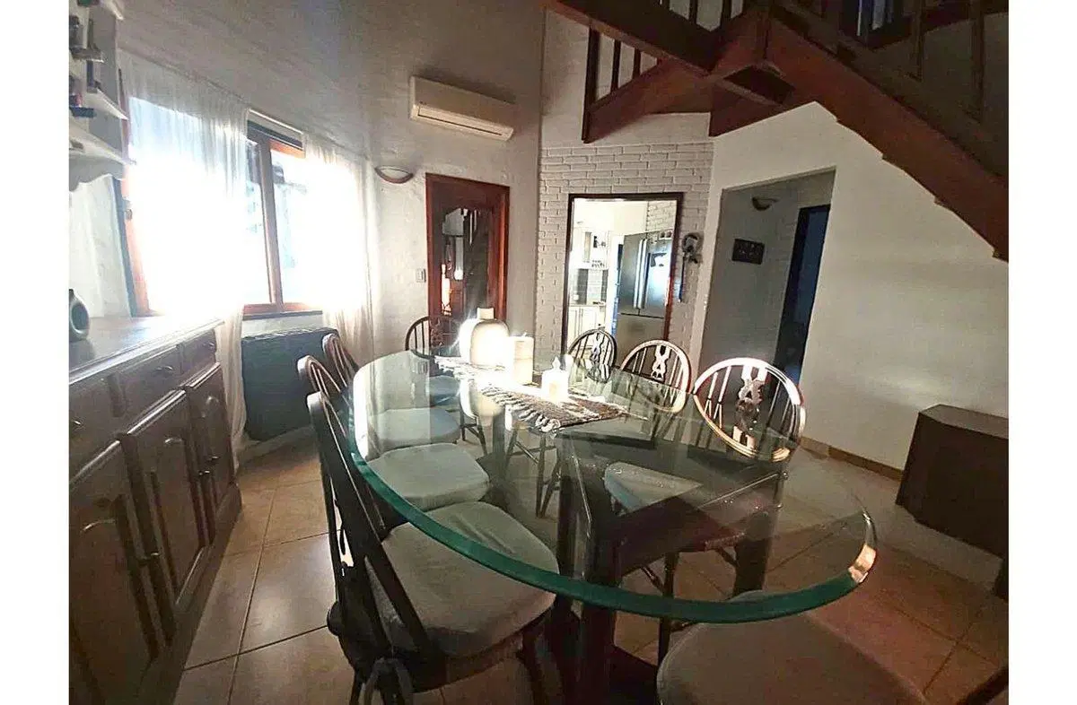 CASA 5 AMB EN DOBLE LOTE C/QUINCHO. LA MARTONA 5