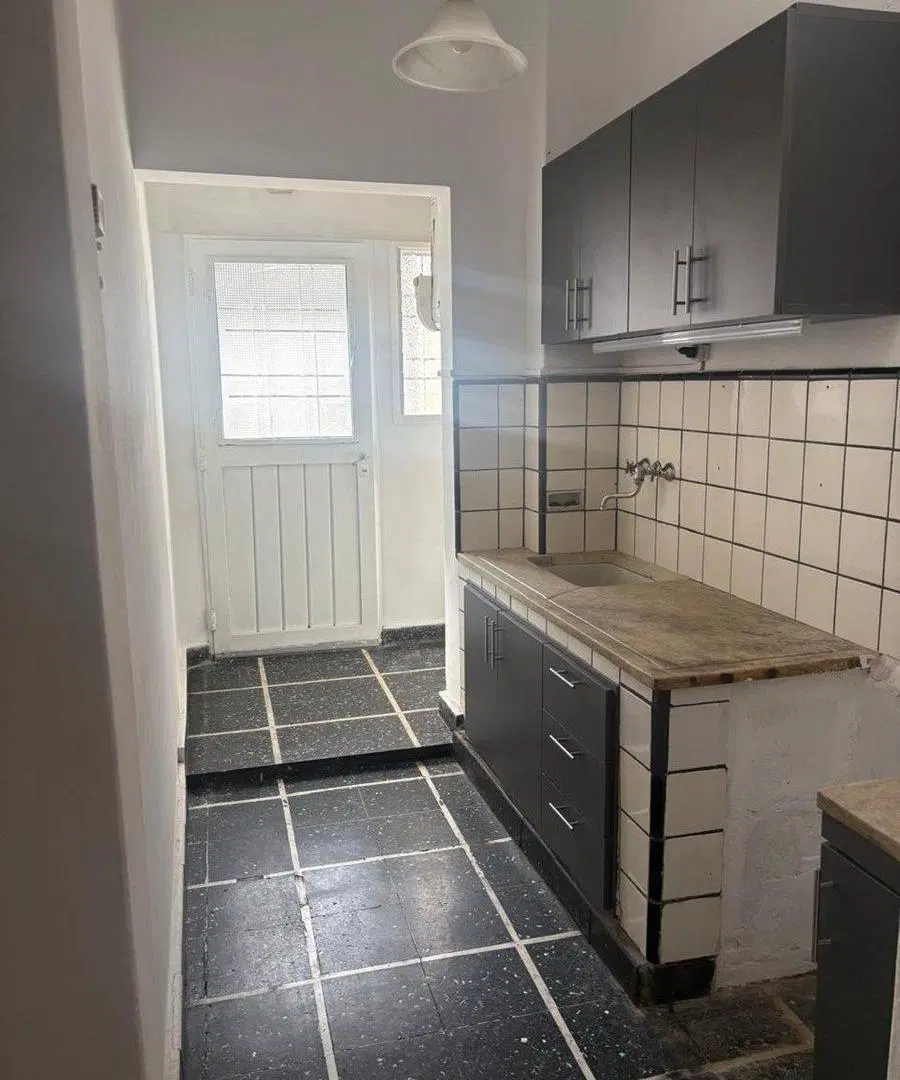 Venta de PH 3 ambientes con  patio. Apto Crédito 5