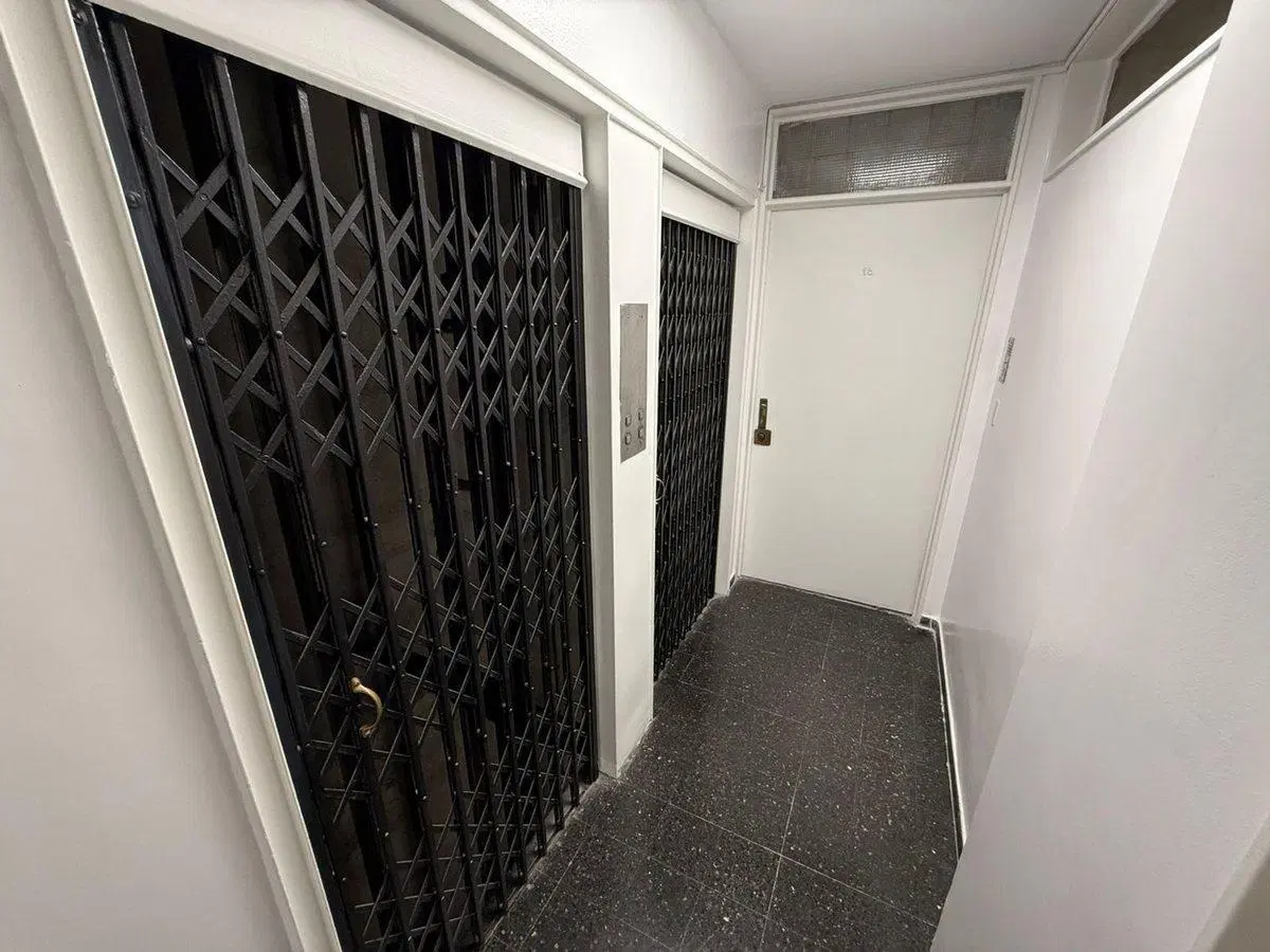 VENTA OFICINA MICROCENTRO VIAMONTE 2