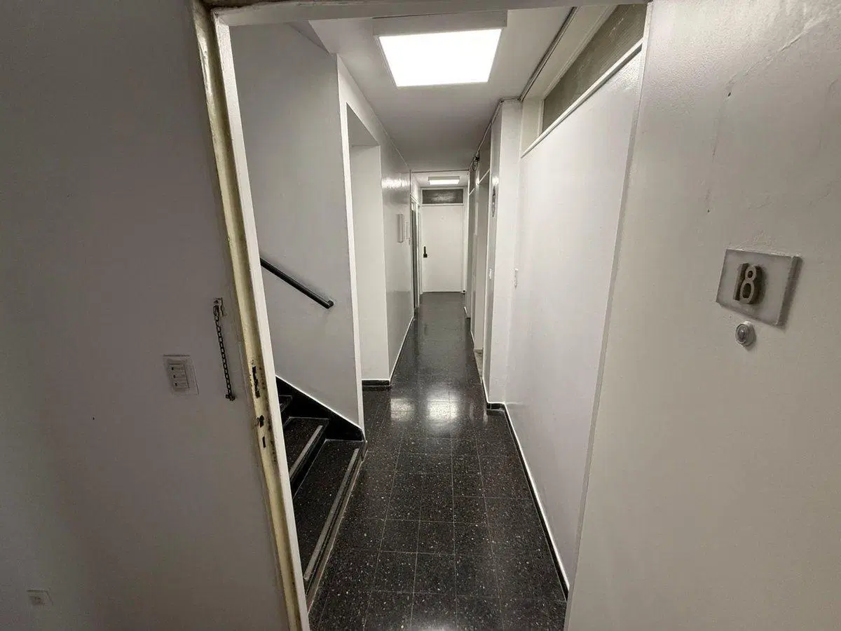 VENTA OFICINA MICROCENTRO VIAMONTE 4