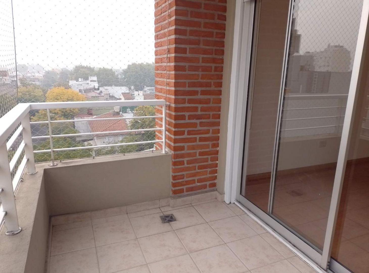 ALQUILER DPTO 3AMB balcon-cochera-Villa Pueyrredon