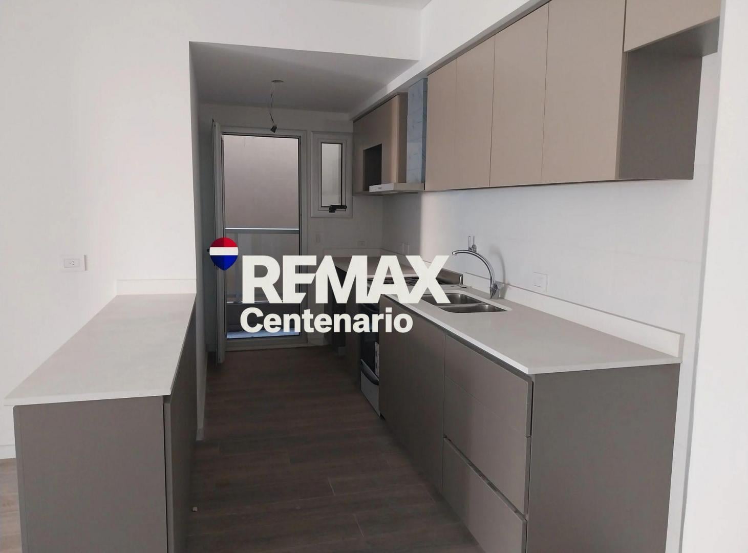 Departamento en venta a estrenar de 3 ambientes