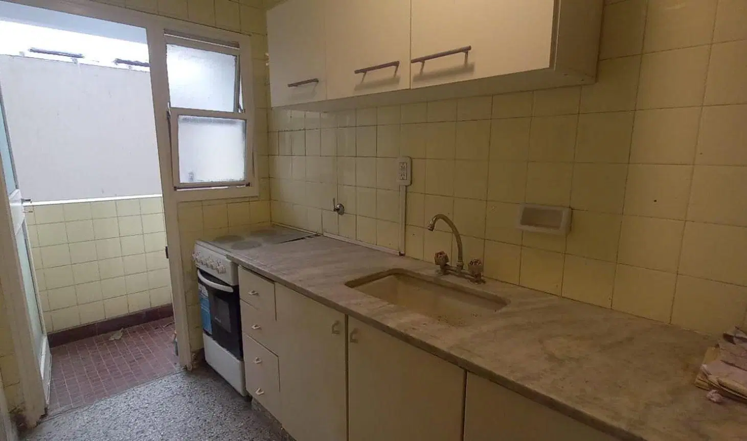 ALQUILER DEPARTAMENTO 2 AMBIENTES FLORESTA 5