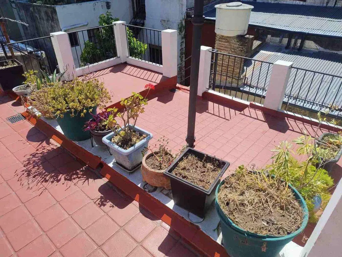 VENTA CASA FLORES 4AMB .2 TERRAZAS+PARRILLA 5