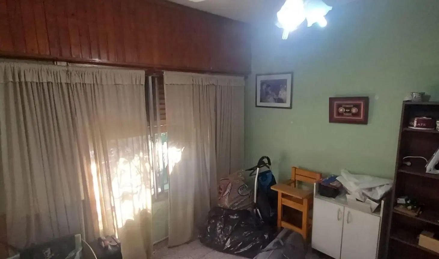 Chalet con segunda vivienda y patio central LanusO 8