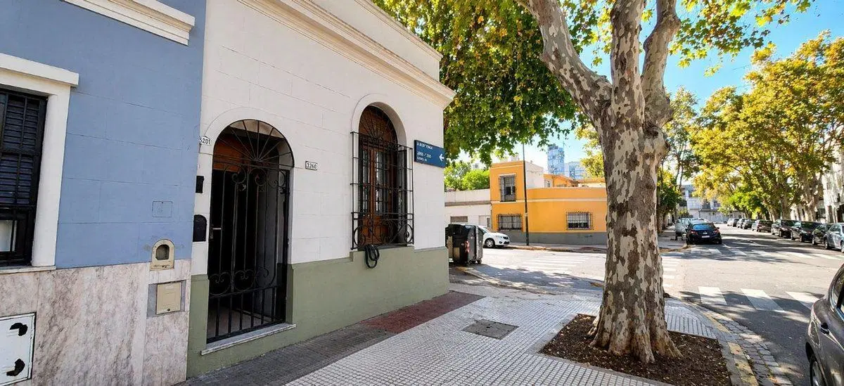 CASA 4 AMB - LOCAL - TERRAZA - V. DEL PARQUE 2