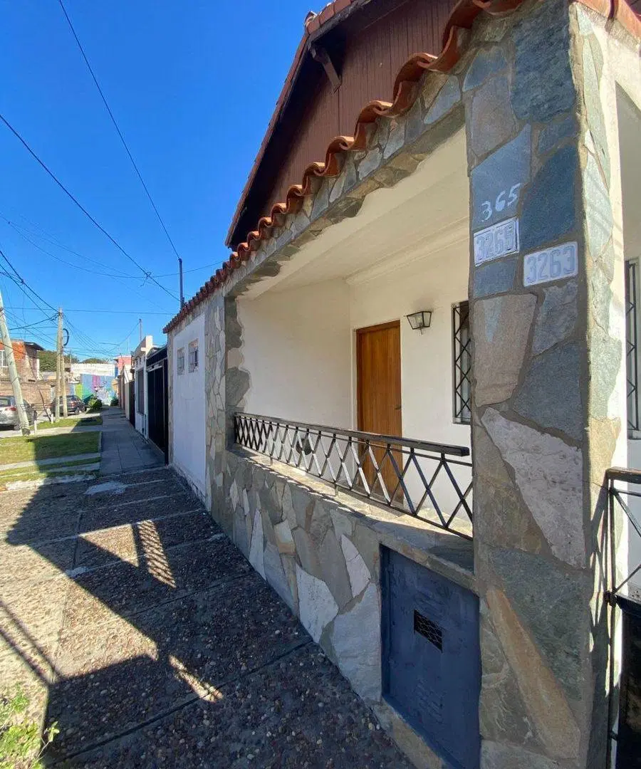 Casa ideal para 2 familias gran fondo libre 3