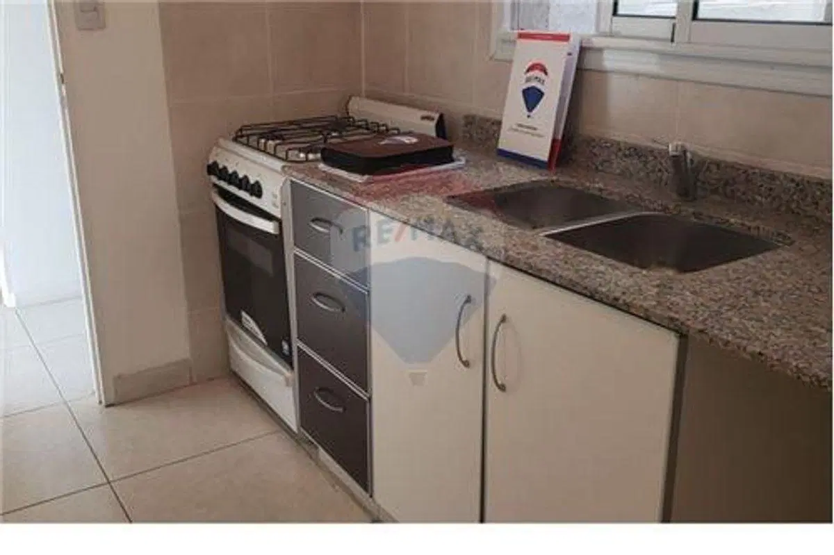 Semipiso a estrenar! 2 ambientes en Lanus 2° UF 7 4