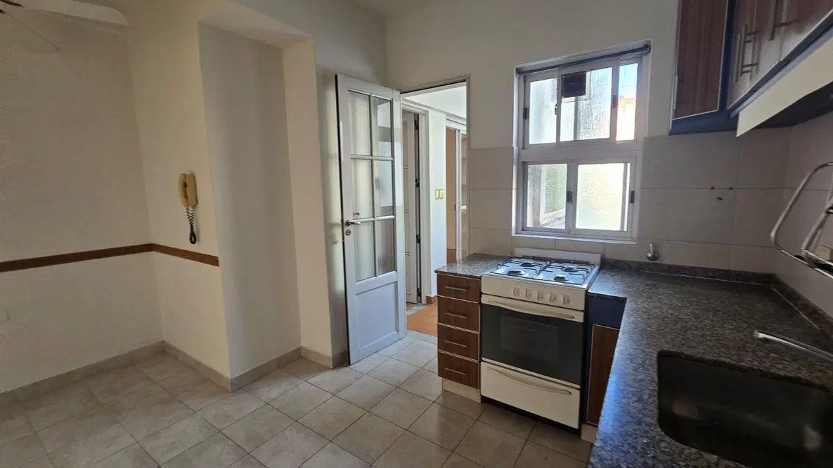 ALQUILER SEMI PISO 4 AMB/O 3 CON DEP EN CABALLITO 3