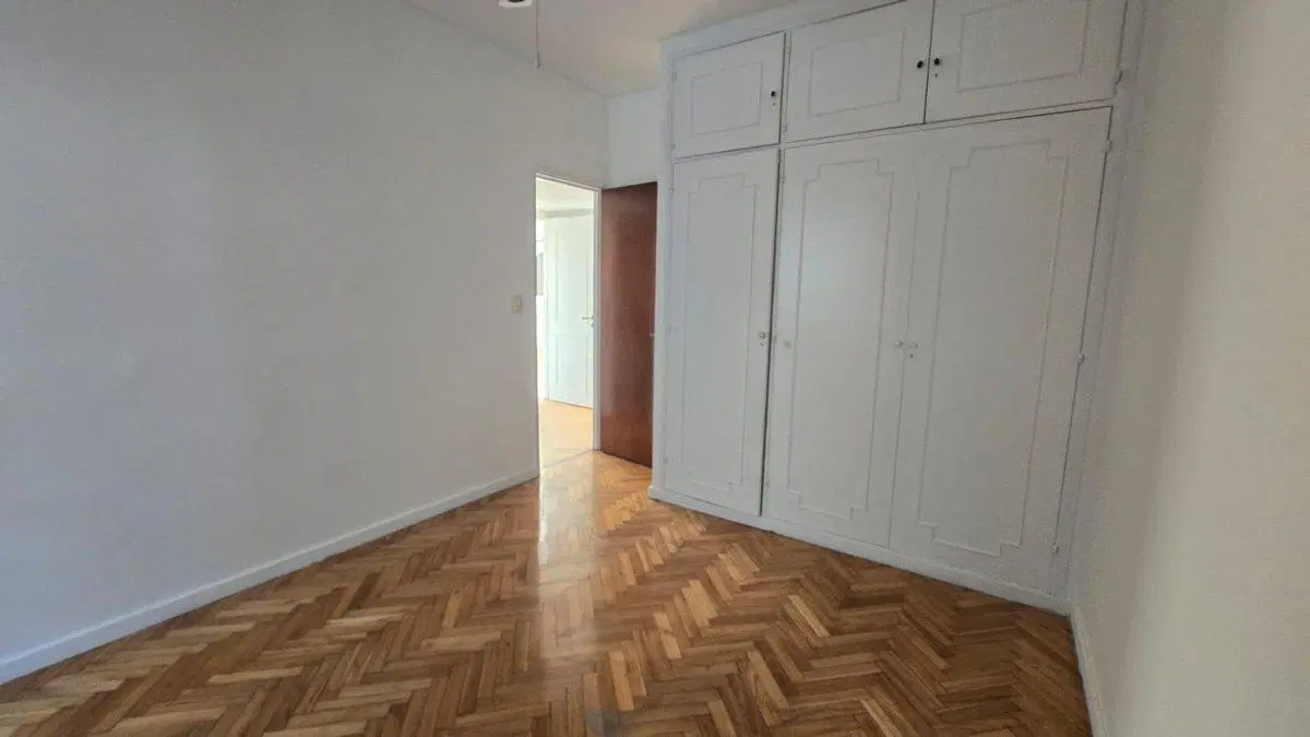 ALQUILER SEMI PISO 4 AMB/O 3 CON DEP EN CABALLITO 5