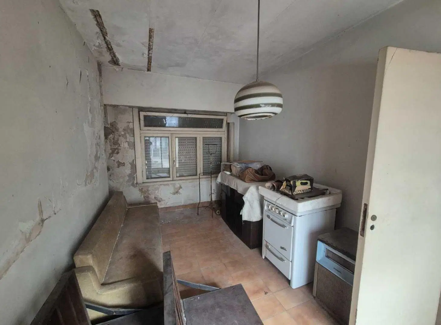 Venta casa en Villa Crespo a reciclar c/quincho 2