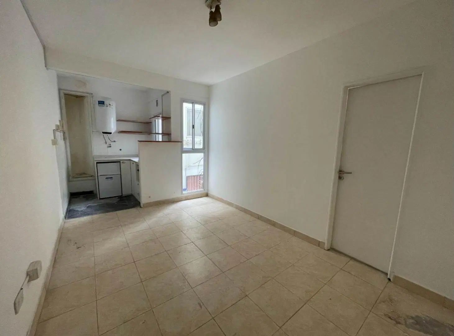 VENTA DEPTO 2 AMB- BALVANERA 4