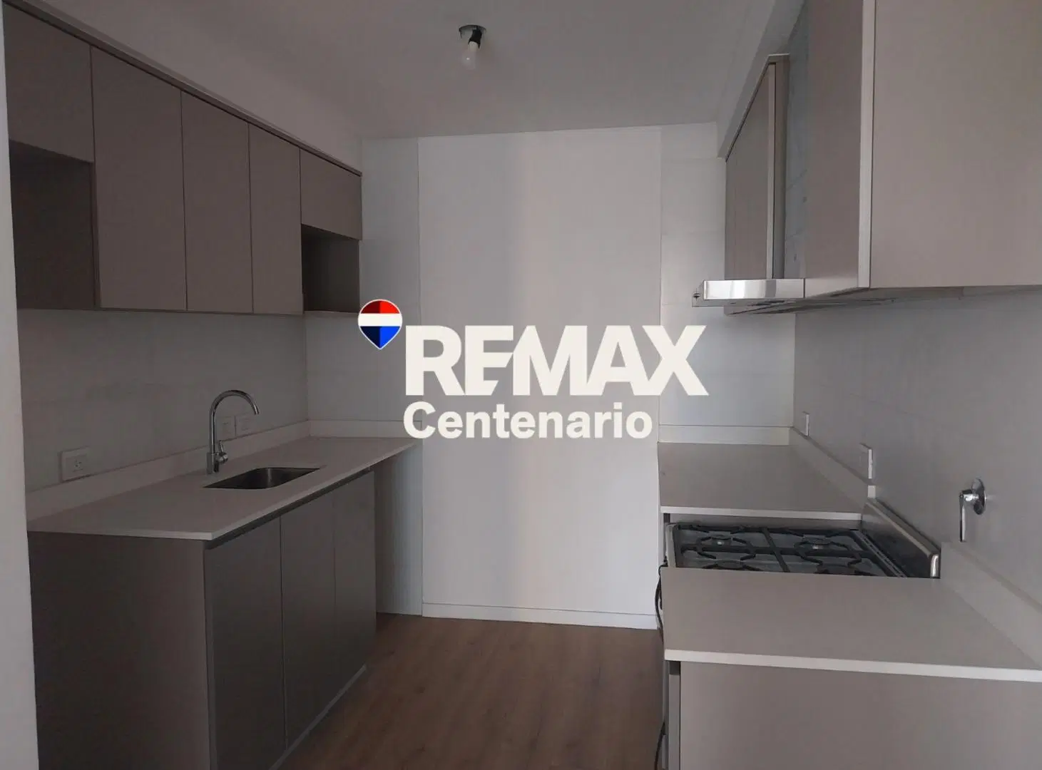 Departamento en venta a estrenar de 2 ambientes 4