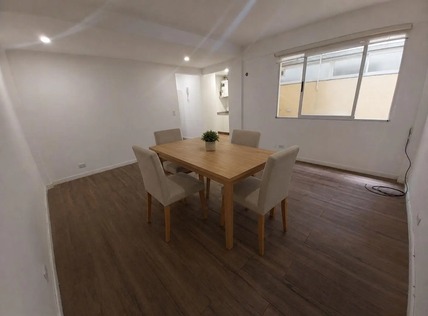 VENTA monoambiente en Parque Centenario CON PATIO 2