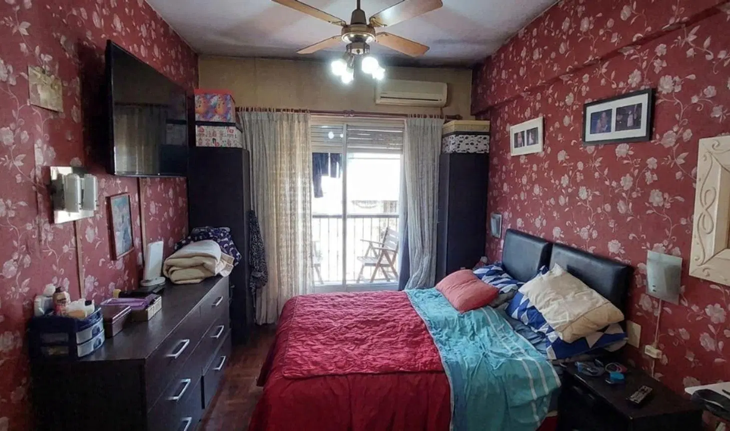 VENTA DEPARTAMENTO 3 AMB - CON BALCON  EN FLORES 2