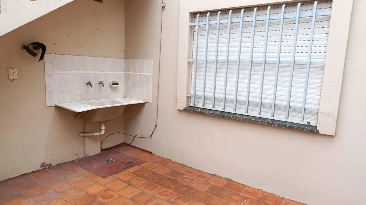 VENTA DE CASA MULTIFAMILIAR VILLA MADERO 5
