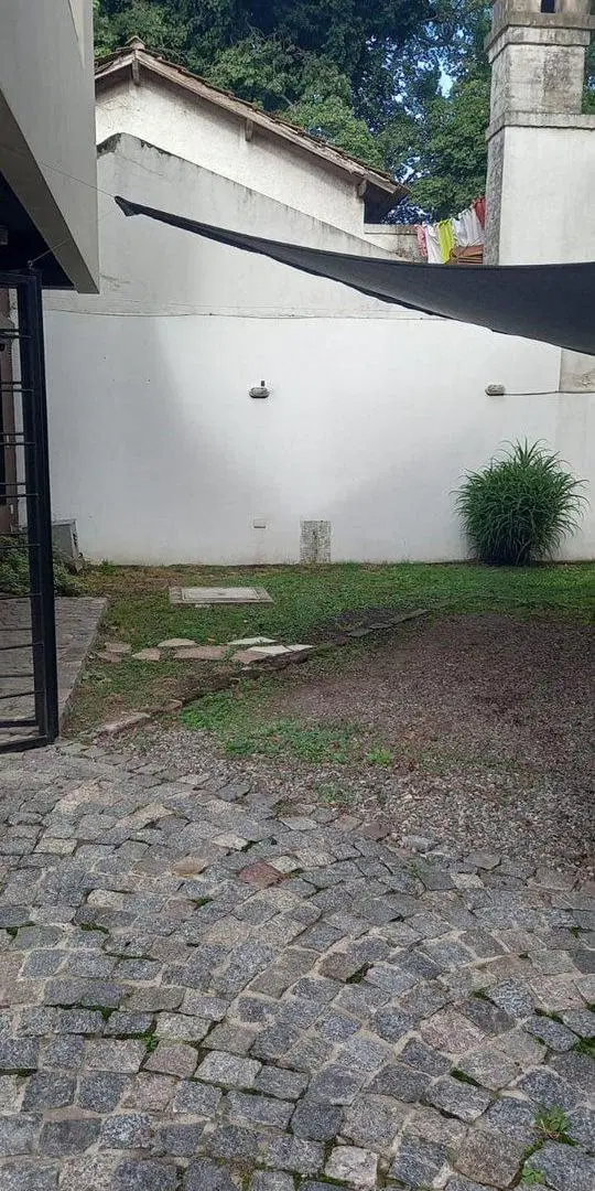 EXCELENTE DÚPLEX 3 AMB ZONA RESIDENCIAL ADROGUÉ 5