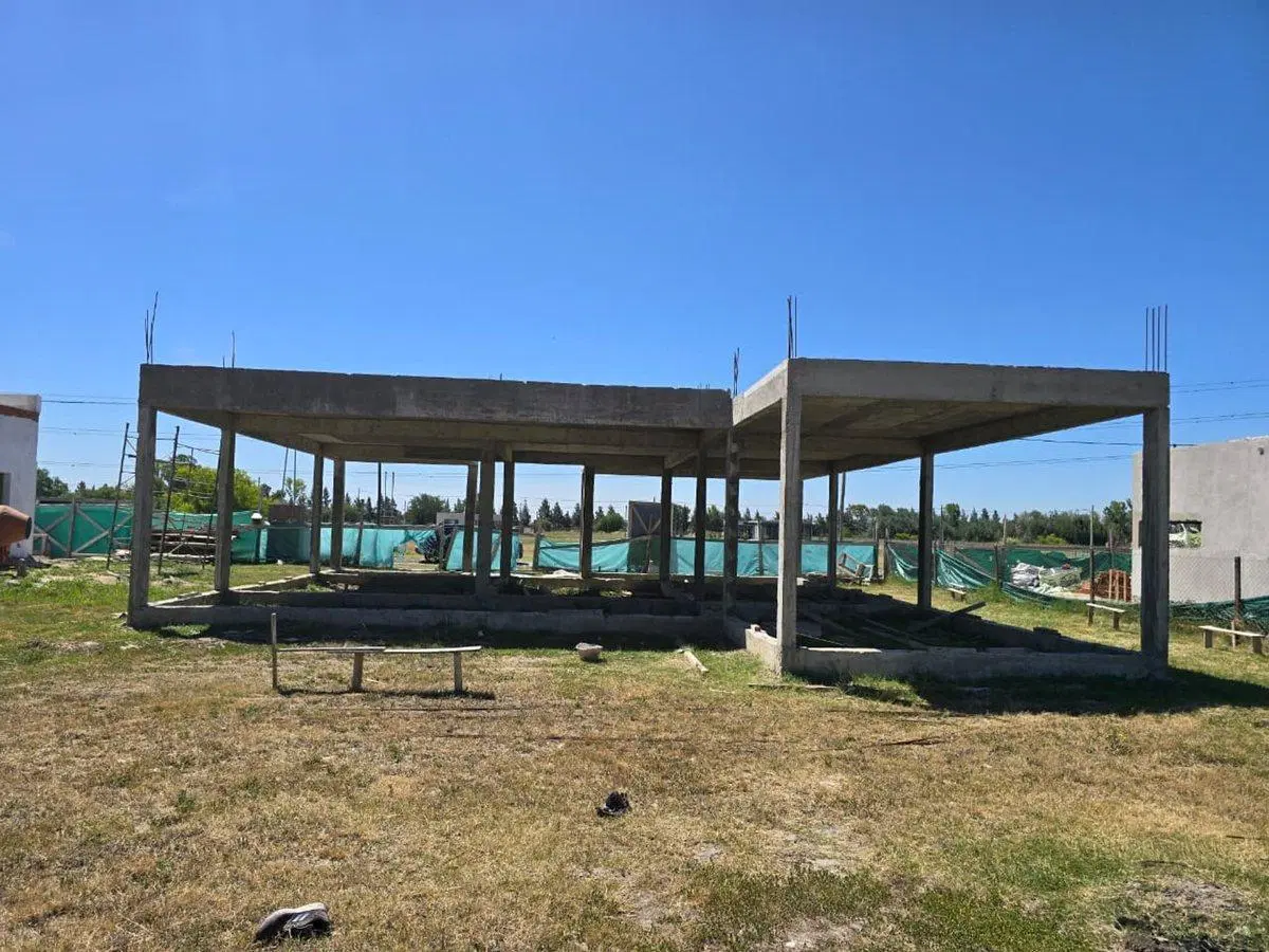 LOTE CON HORMIGON- LOMAS DE CANNING 2