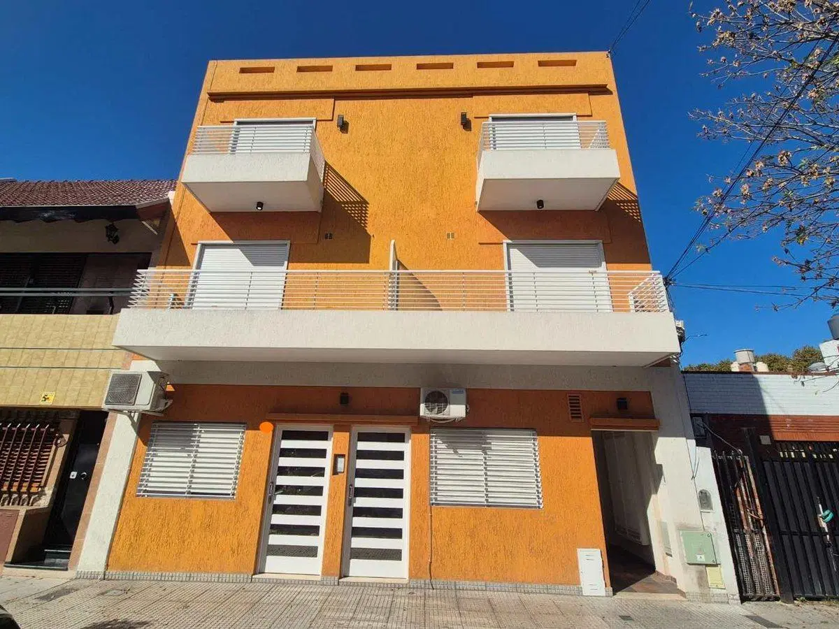 Venta PH 2 Ambientes en Villa Luro terraza propia 3