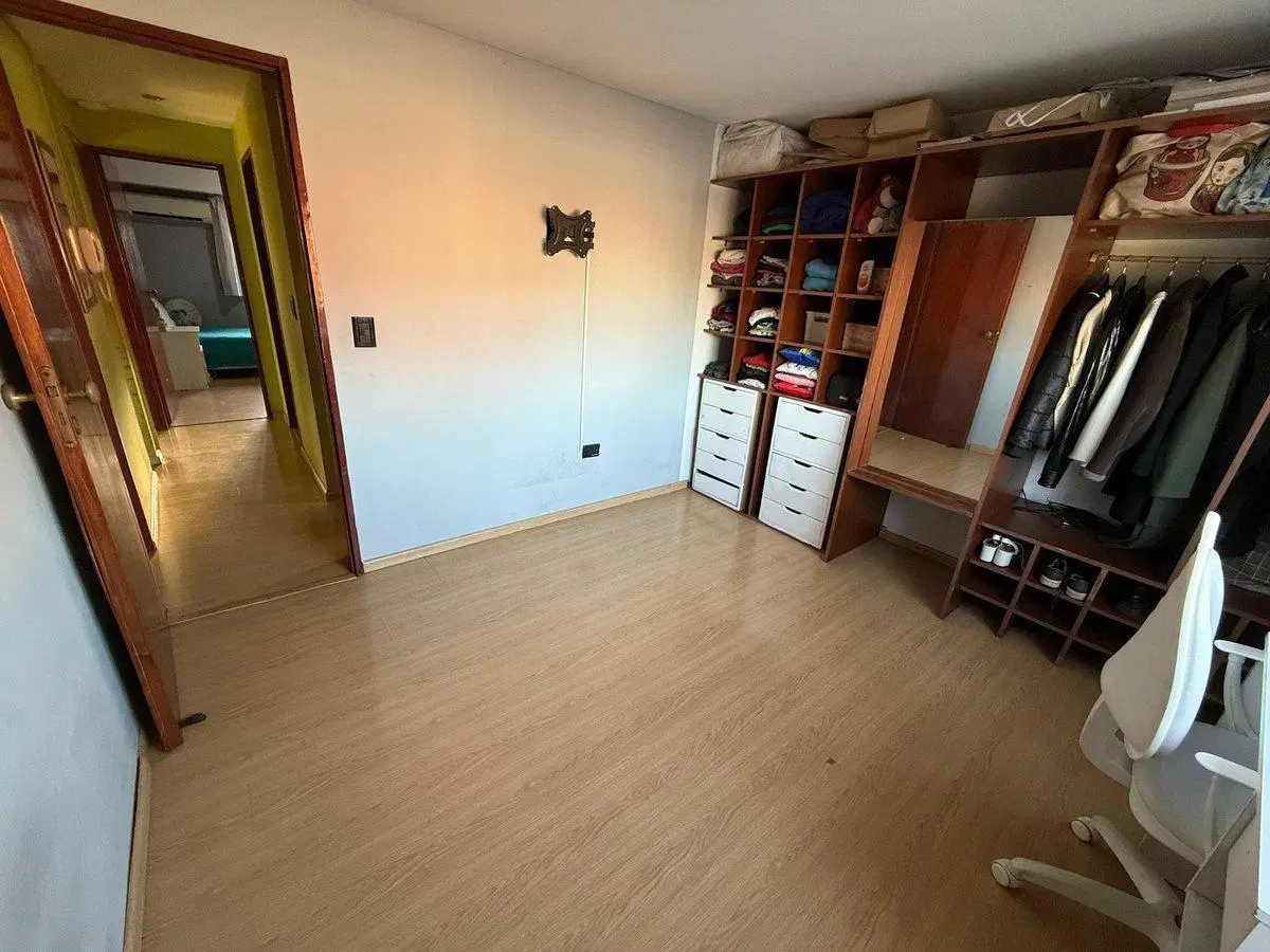 VENTA AMPLIA CASA 4 AMB. TERRAZA PARRILLA COCHERAS 4