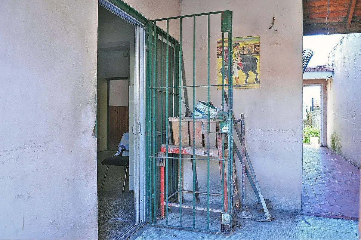 VENTA CASA 3 AMB + DEPTO 2 AMB- MONTE CHINGOLO 4