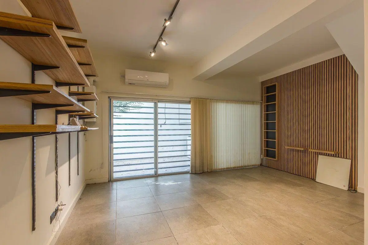 VENTA PH 4 AMBIENTES PB en SANTOS LUGARES 4