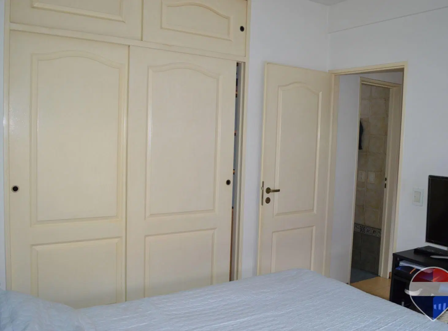 VENTA 2 AMBIENTES CON BALCÓN - V. SANTA RITA 3
