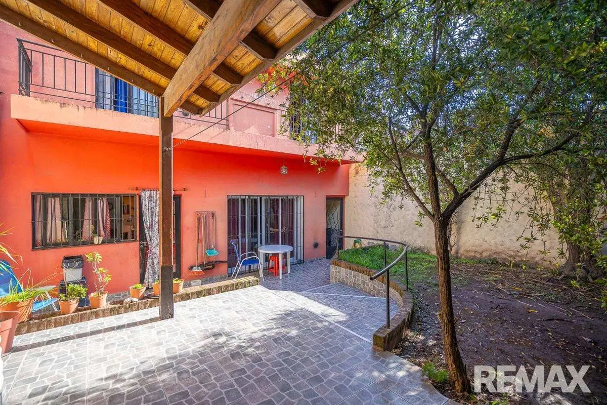 VENTA PH 3 AMBIENTES PARQUE AVELLANEDA PATIO TERRA 5