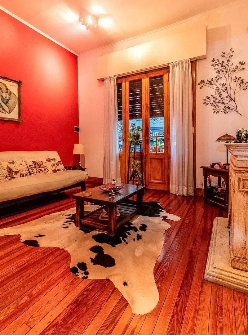 Venta de excelente PH  de estilo en Almagro 2