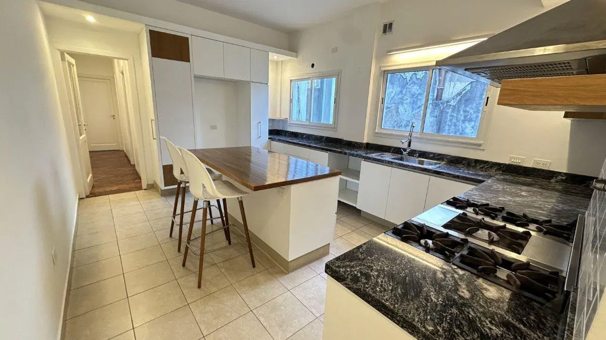 VENTA PH 4 AMBIENTES | 2 TERRAZAS | Por escalera 2