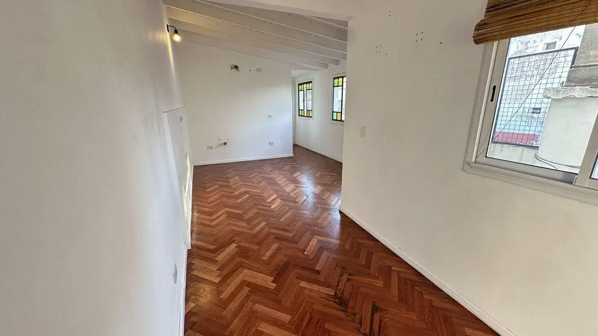 VENTA PH 4 AMBIENTES | 2 TERRAZAS | Por escalera 5