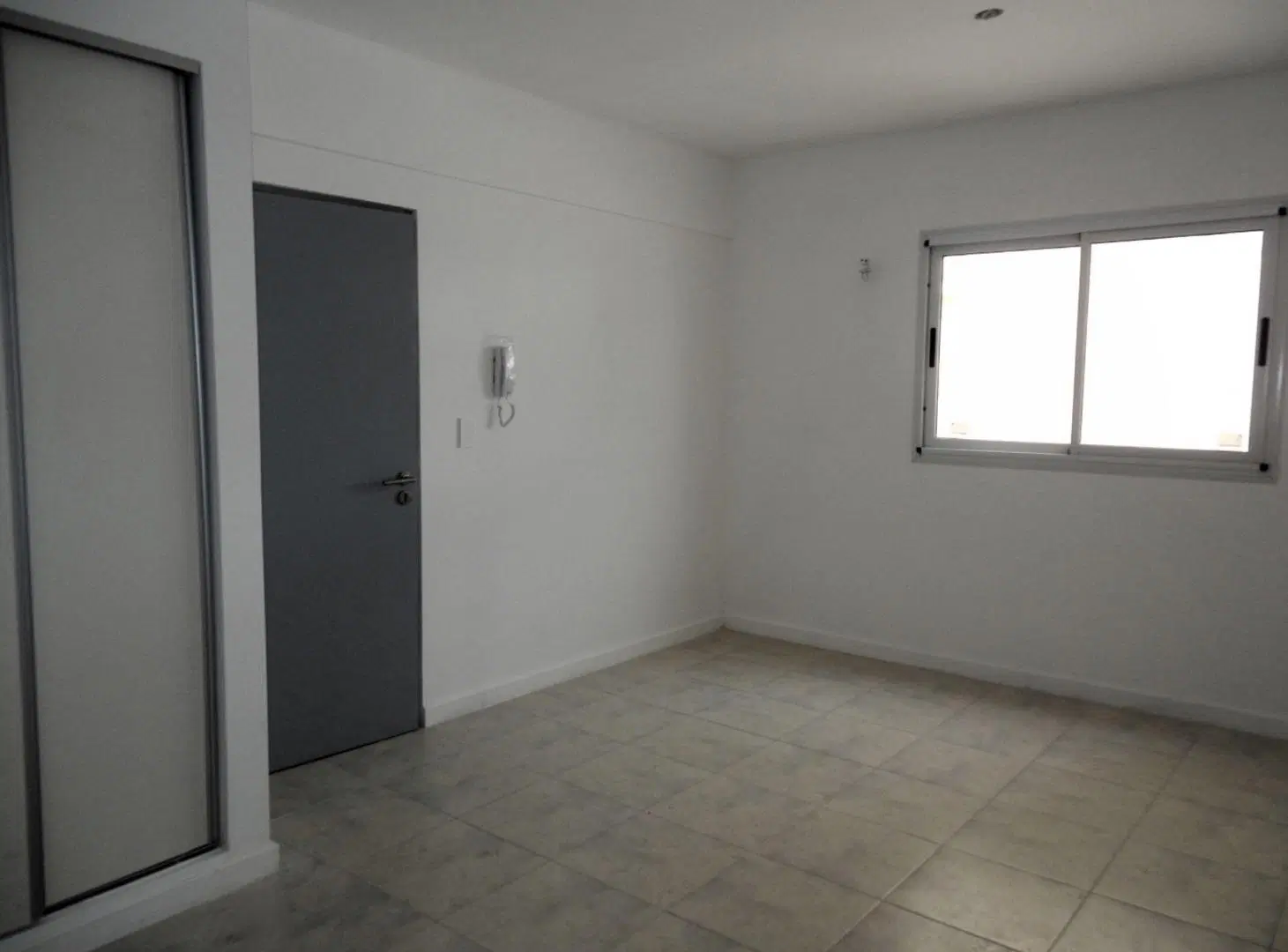 Venta a estrenar monoambiente, luminoso, apto prof 2