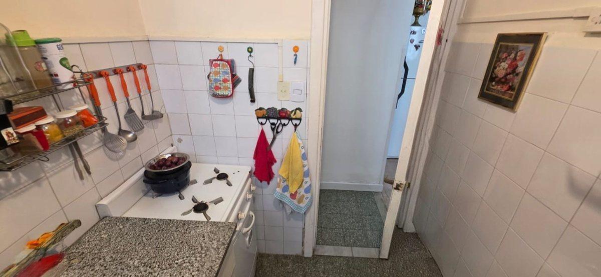 Foto de VENTA DEPARTAMENTO 2 AMB EN PLANTA BAJA C/PATIO, imagen 3